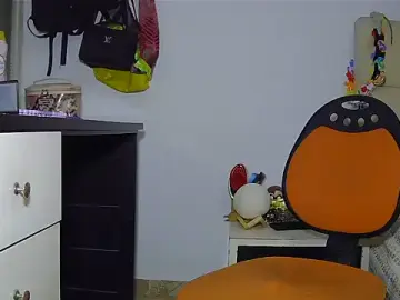 Jones_alexia  live sex cam