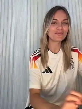 Milla__one  live sex cam