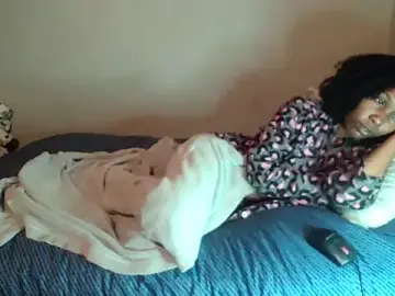BlueyXxX  live sex cam
