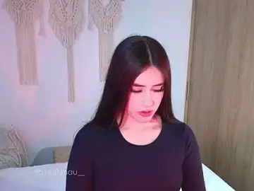 Iriswest_  live sex cam