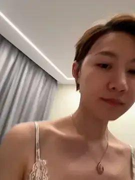 A-happyy  live sex cam