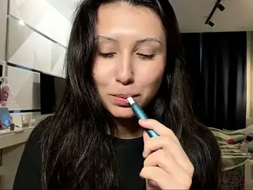 Alicekitty67  live sex cam