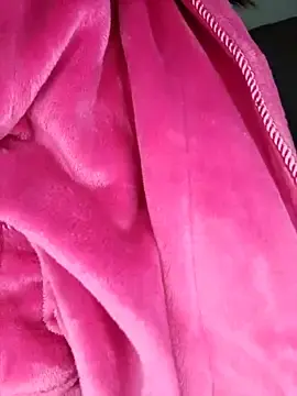 ChezyWithaSmallPussy  live sex cam