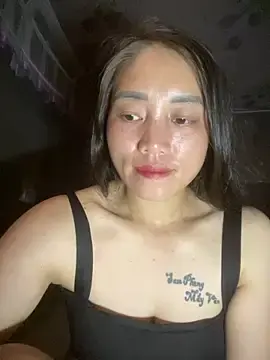 Chiip-bong  live sex cam