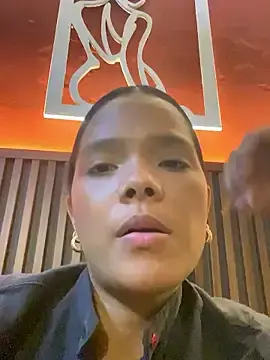 Danielacomez  live sex cam