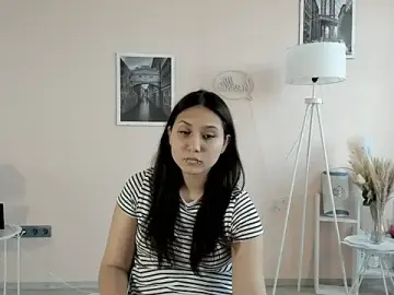 HermaBallintyn  live sex cam
