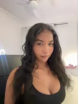 IamCrystal2  live sex cam