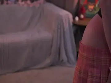 JosetteWeakly  live sex cam