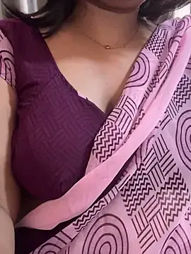 Maggi-is-back  live sex cam