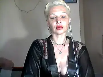 MaryJane441  live sex cam