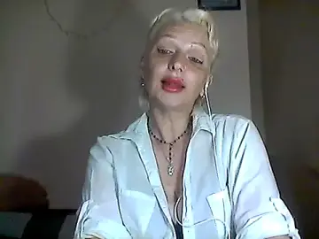MaryJane441  live sex cam