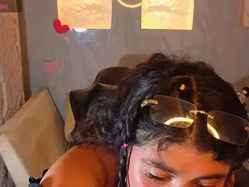 Nyx_moon_v  live sex cam