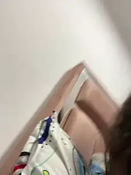 Desirewilliam  live sex cam