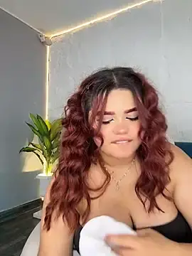 Sofii_kitty_  live sex cam