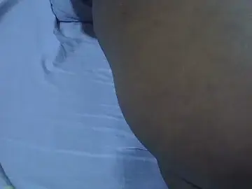 Sweetgurl2  live sex cam