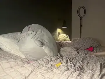 Bellesweett  live sex cam