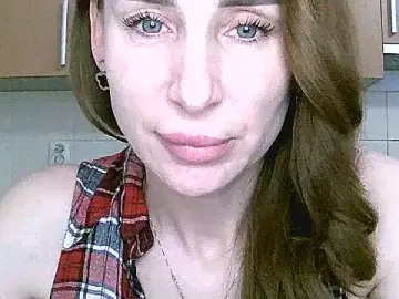 GlarysLoveressS  live sex cam