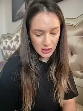 HotXMom_  live sex cam