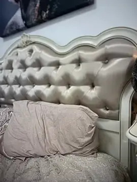 HotXMom_  live sex cam