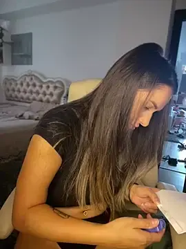 HotXMom_  live sex cam
