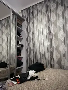 HotXMom_  live sex cam
