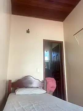 Juliafoxfire  live sex cam