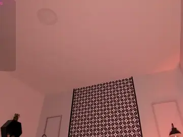 Megann_blaze  live sex cam