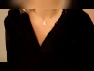 AtheneaRossi  live sex cam