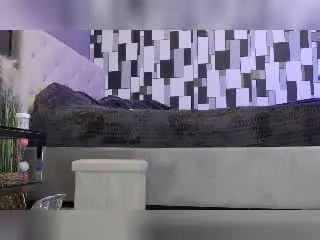 Venusinylons  live sex cam