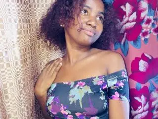 Yollande  live sex cam