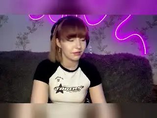 DinahLackey  live sex cam
