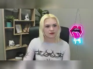 SweetLilyy  live sex cam