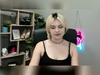 SweetLilyy  live sex cam