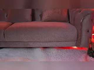 RavennaDarcy  live sex cam