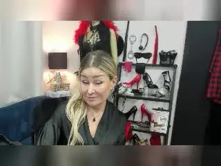 StarCrystal  live sex cam