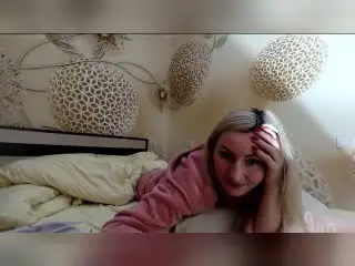 YourRealGirl  live sex cam