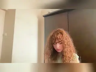 ZolaBouret  live sex cam