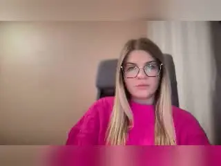 CrystalBlush  live sex cam