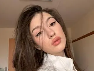DanicaStuer  live sex cam