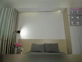 MedeaAllure  live sex cam