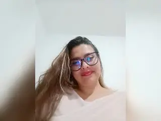 BellaSmithX69  live sex cam