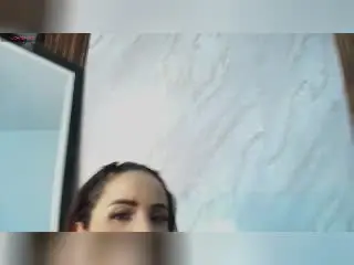 TiinaBella  live sex cam