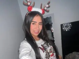 AngelinaLina  live sex cam