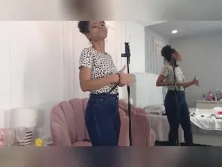 ChantalHaneke  live sex cam