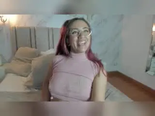 LarissaMiller  live sex cam