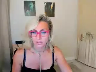 CrystalSky  live sex cam