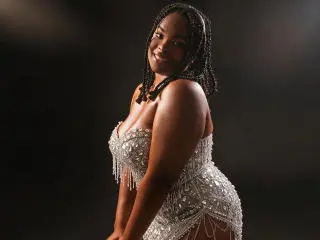 EbonyHenner  live sex cam