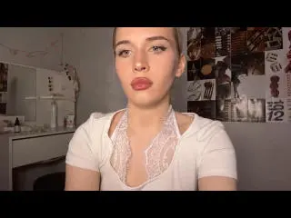 HazelPereyda  live sex cam