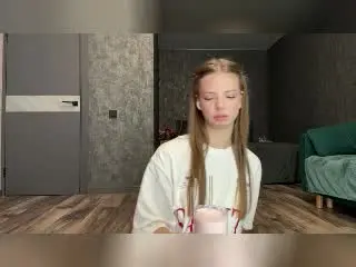 EllaBurgoyne  live sex cam
