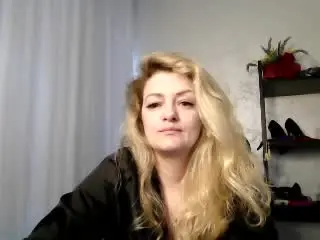 GladisBelle  live sex cam
